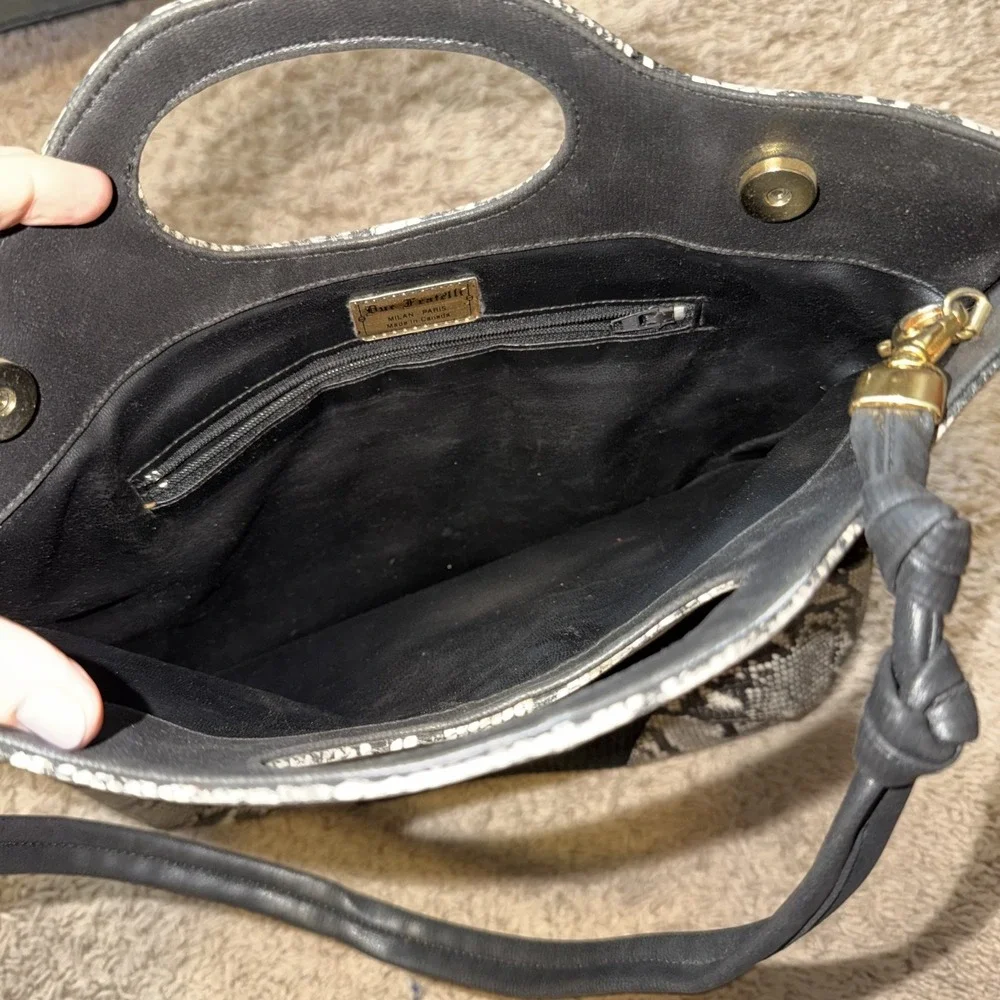 Due Fratelli Cut Out Handbag. Faux Snakeskin trip Purse Clutch. Black
